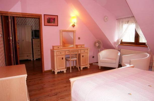 Zajazd U Dudziarza Koscian Room photo